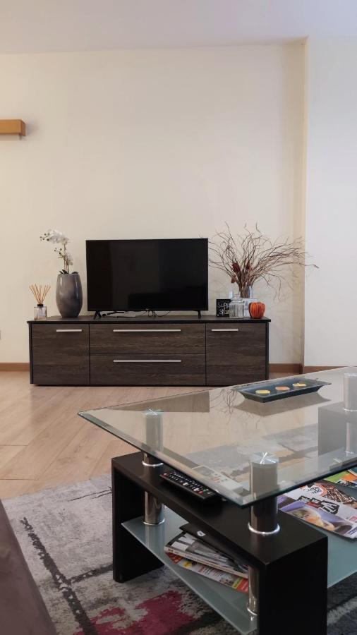 Isabella Modern Flat City Center Nicosia Ngoại thất bức ảnh